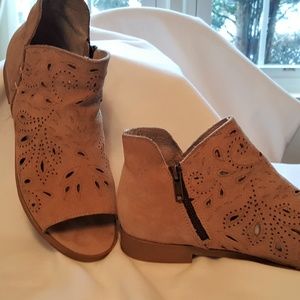 Coolway Nelia Peep-toe Ankle Booties